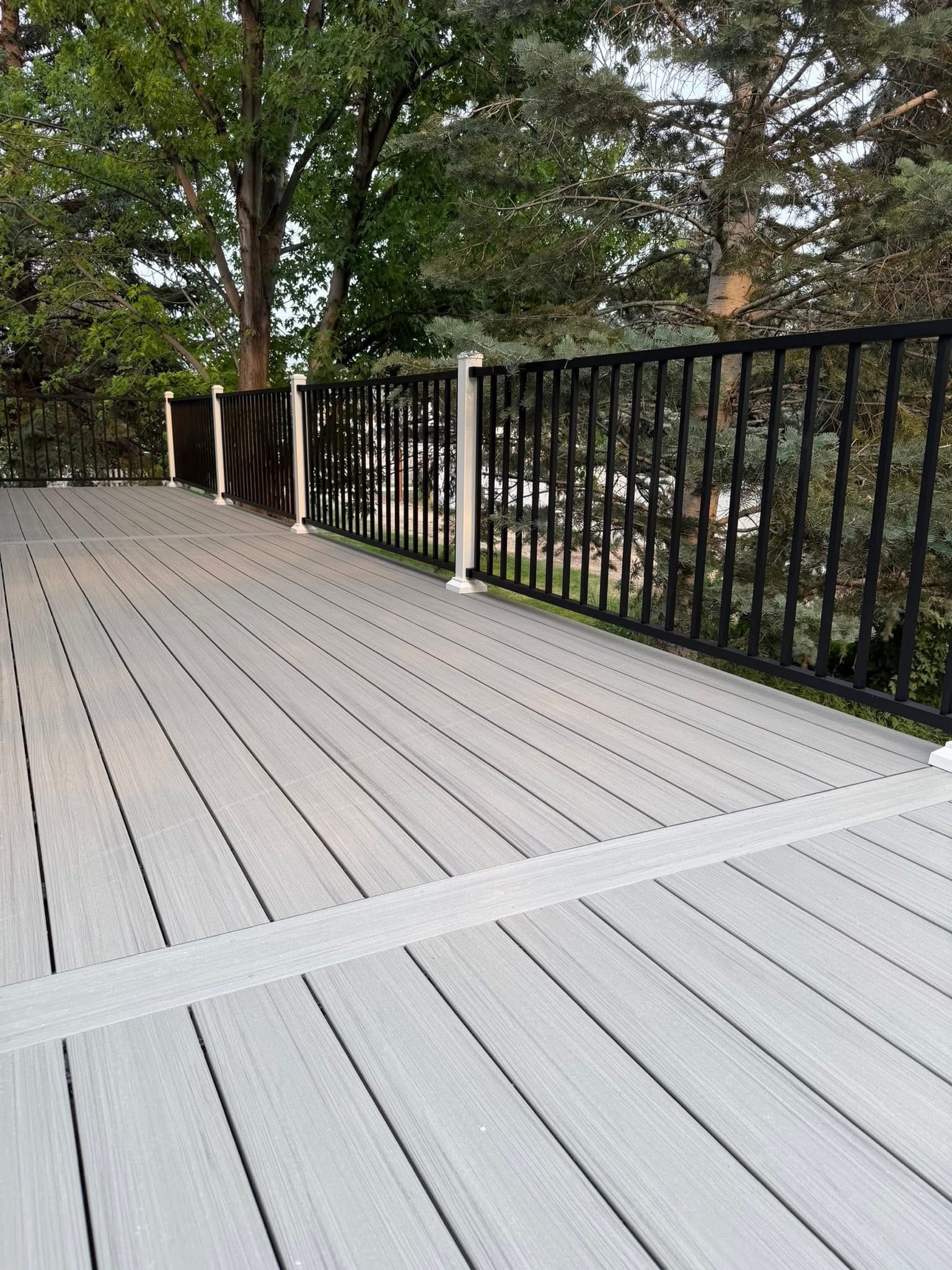 Advanced PVC Deck & Railings